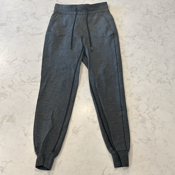 Lululemon On Track Jogger Heathered Black Size 2 - Picture 6 of 16